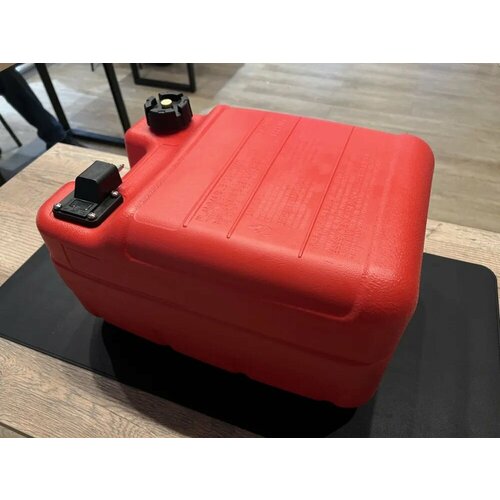 Топливный бак с уровнем топлива Yamaha (24л)