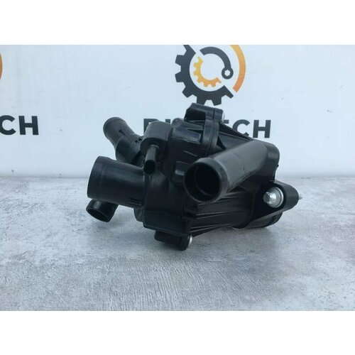 Термостат Mercedes Benz A2702000615