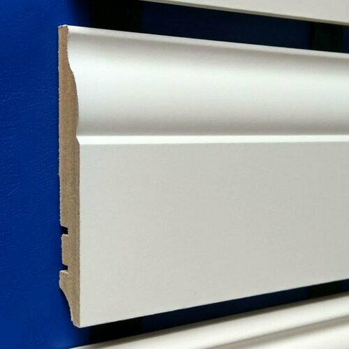 фото Плинтус МДФ Hannahholz Белый 100/304