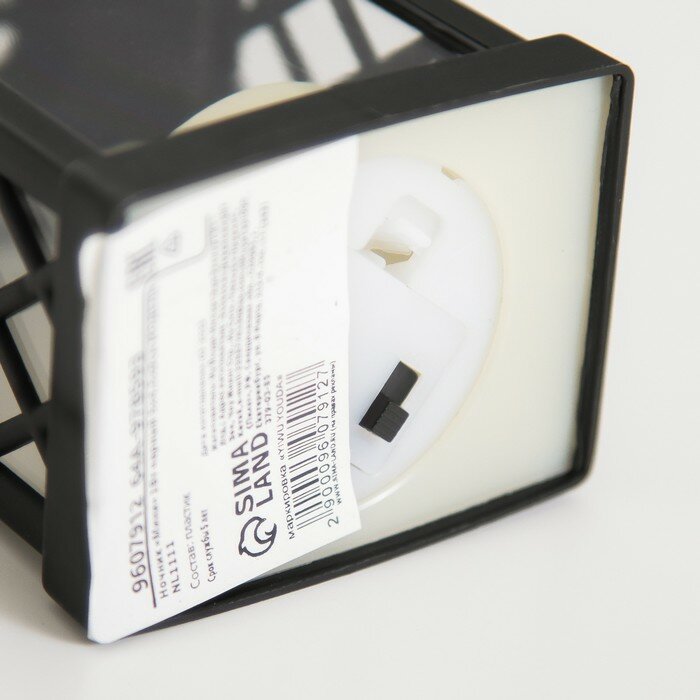 RISALUX Ночник "Мини" LED 1Вт 3хLR1103 черный 5х4,5х9см - фотография № 6