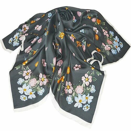 фото Платок ,90х90 см, черный нет бренда