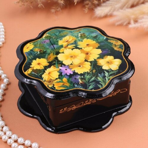 SUI Шкатулка Полевые цветы черная 16 х 16 см лаковая миниатюра 1572₽