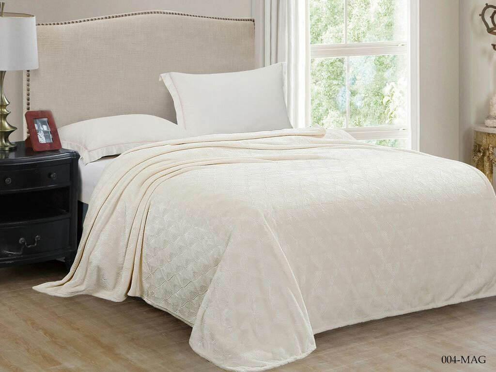 фото Жаккардовый плед из микрофибры Magnolia 004-MAG Cleo (кремовый), 180x200