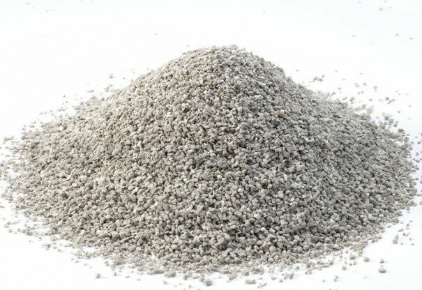 фото Комкующийся наполнитель для кошачьих туалетов бентонит 5л