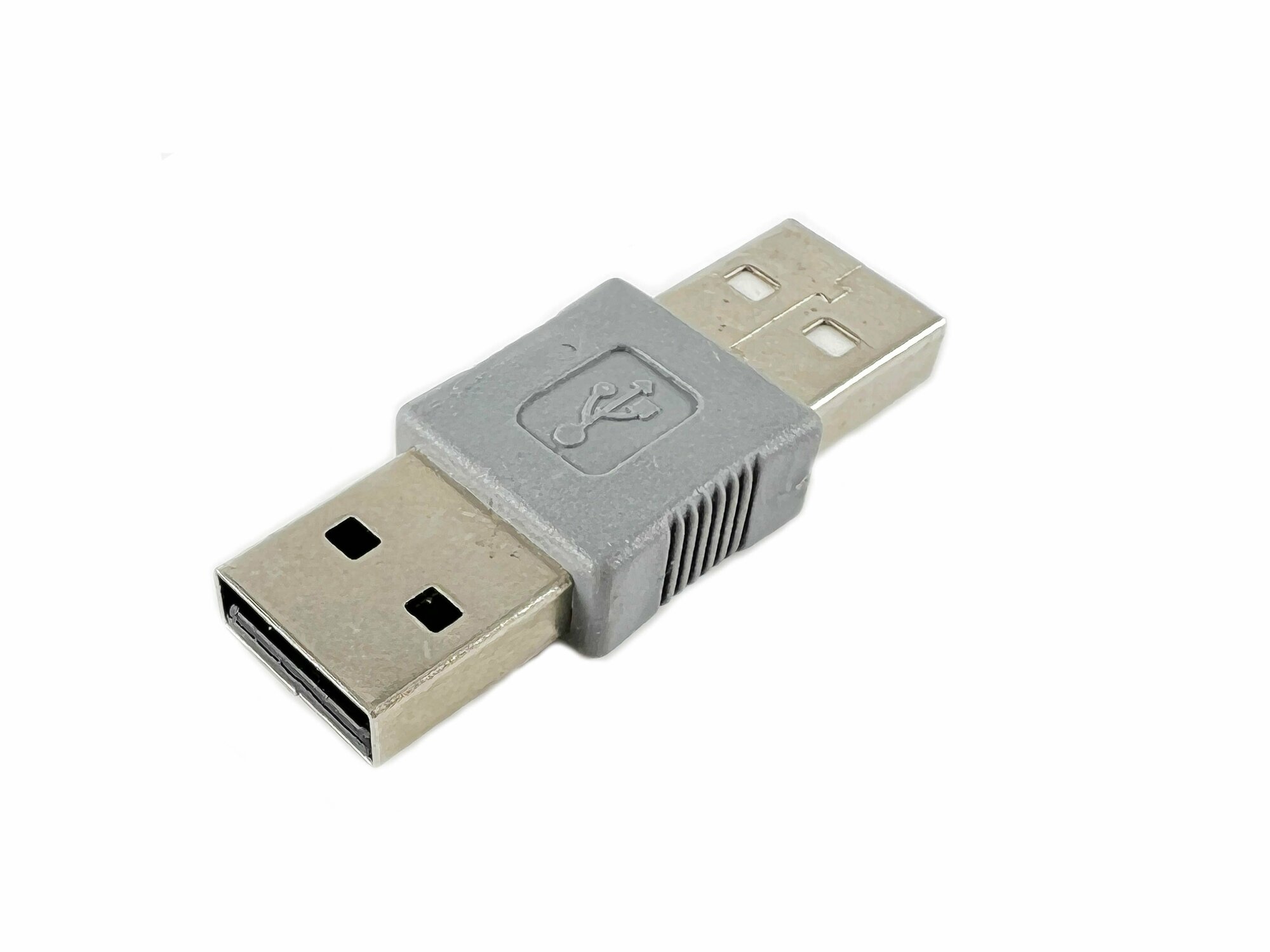 Переходник USB A штекер-A штекер( 1 штука)
