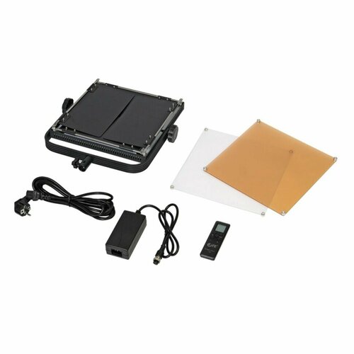 Осветитель студийный Falcon Eyes LE-900 LED 1503000₽