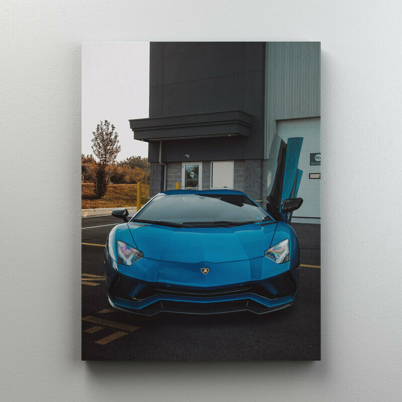 Интерьерная картина на холсте "Автомобиль - Lamborghini Aventador - Синий Ламборгини Авентадор на парковке" размер 45x60 см