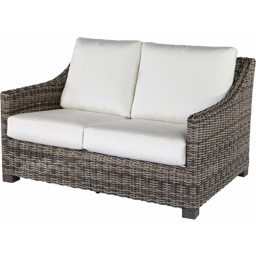 Диван двухместный 