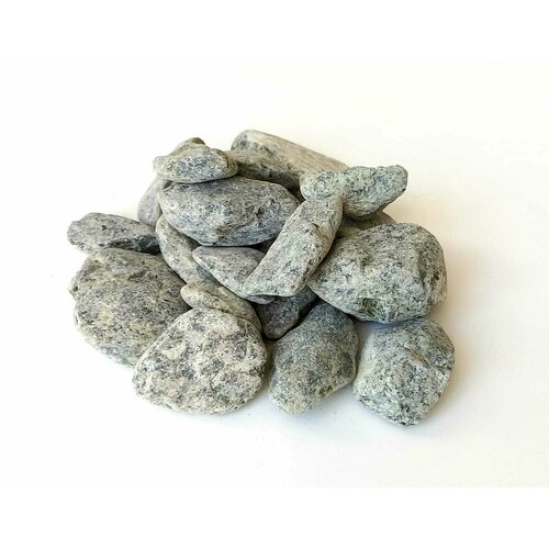 Натуральный природный камень 4 кг, змеевик галтованный 20-40 мм. натуральный камень галтованный природный самоцвет