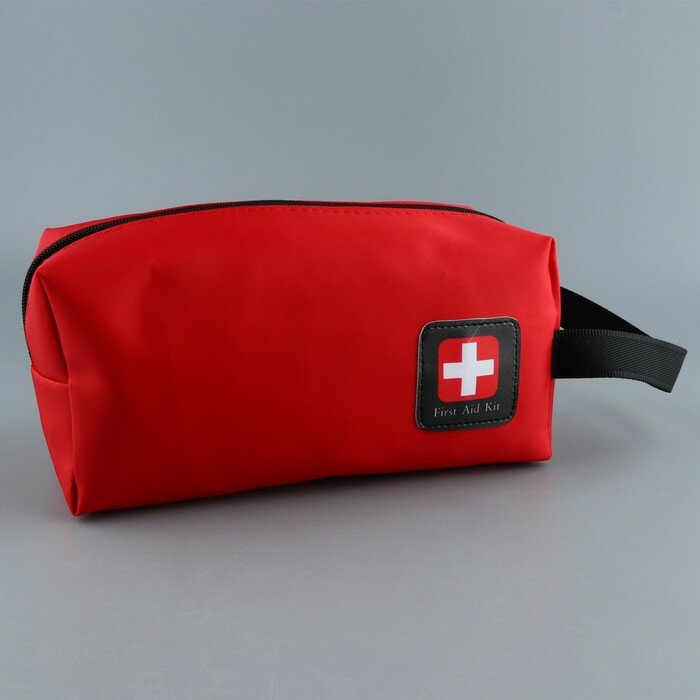 Аптечка дорожная First aid kid 235х10х115 см красный