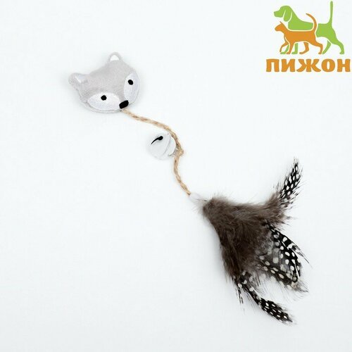 Игрушка для кошек с кошачьей мятой и перьями Бурундук, 10 см, с бубенчиком