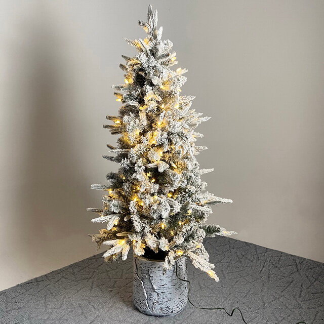 A Perfect Christmas Искусственная елка с гирляндой Aspen заснеженная 122 см в кашпо, 140 теплых белых LED ламп, литая + ПВХ 31ASPF40L