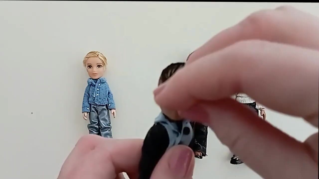 MGA Bratz Boyz Nighttime Style Set / Братц Кукла-мальчик в ночном стиле, с декоративными аксессуарами — фото 1