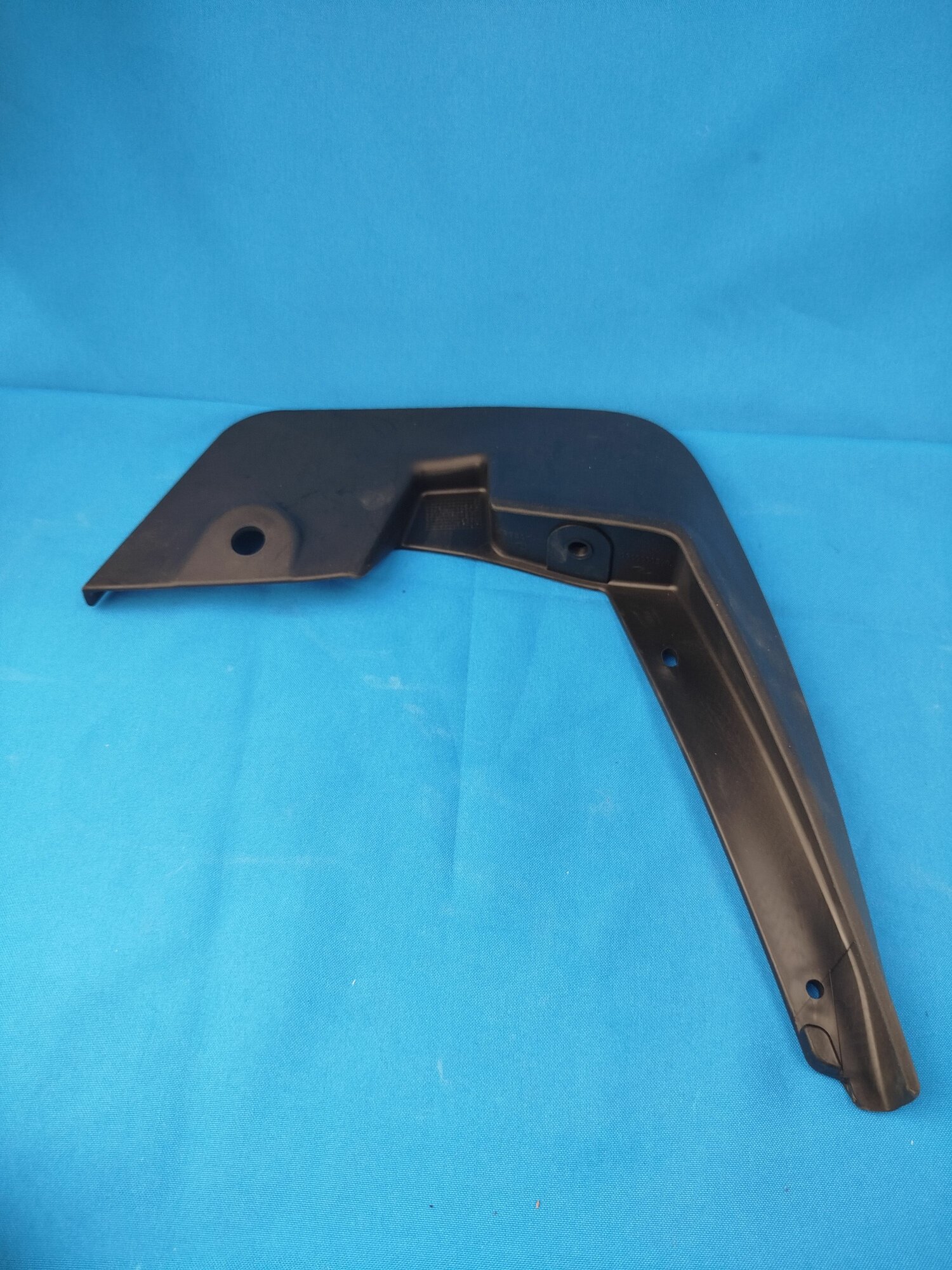 Брызговик передний "ВАЗ" для а/м Ларгус левый — фото 1