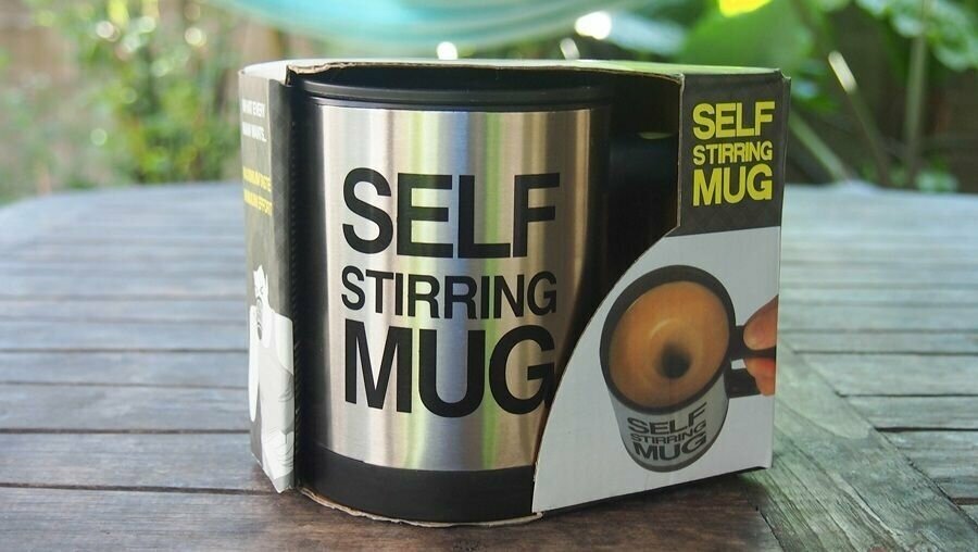 Кружка Self stirring mug, черный - фотография № 3