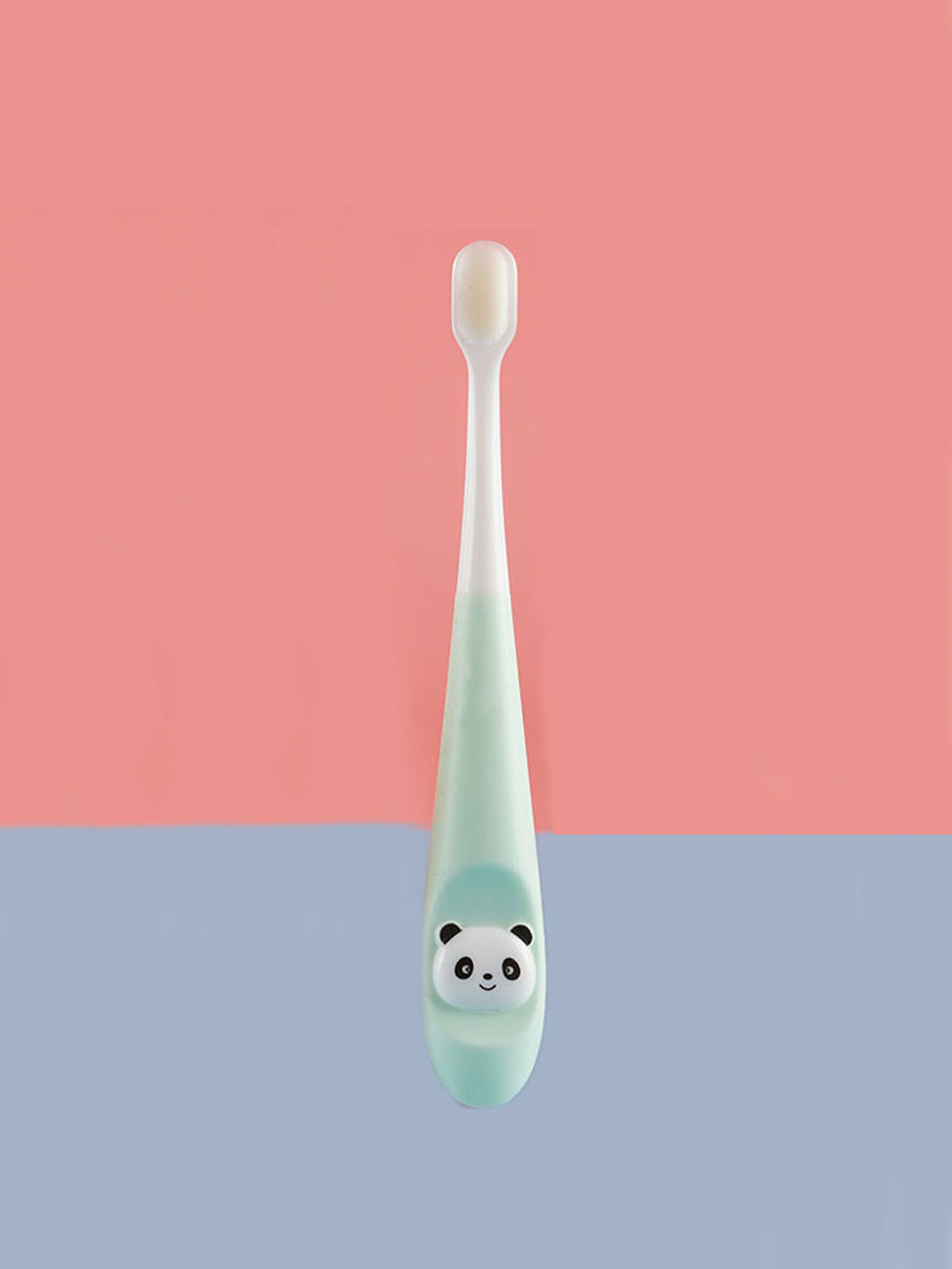 Зубная щетка IBRICO Панда, для детей, мягкая, с массажными щетинками, зеленая