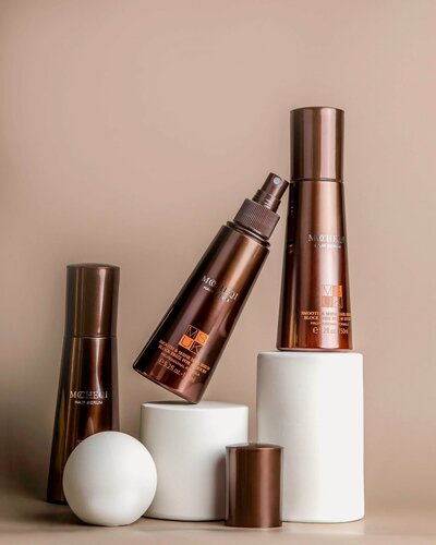 Изображение товара Сыворотка восстанавливающая-спрей для выпрямления волос MOCHEQI