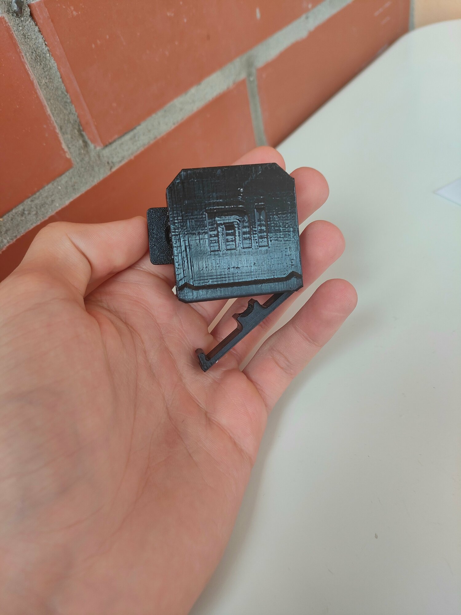 Уличный  бокс/держатель датчика Xiaomi Aqara Temperature and Humidity Sensor