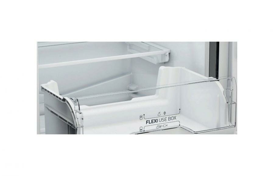 Холодильник с нижней морозильной камерой Indesit - фото №16