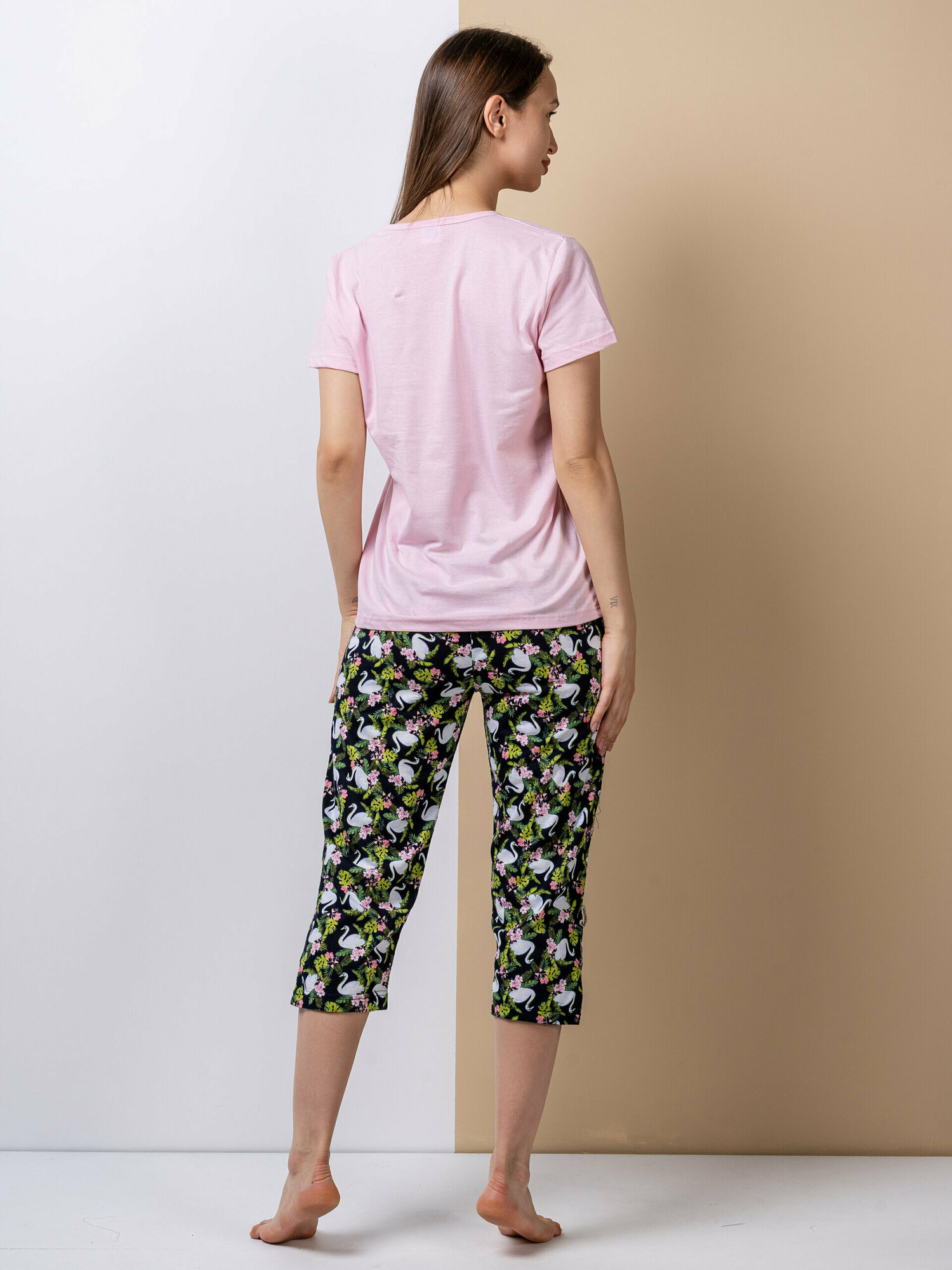Пижама со штанами и футболкой-48 - фотография № 3