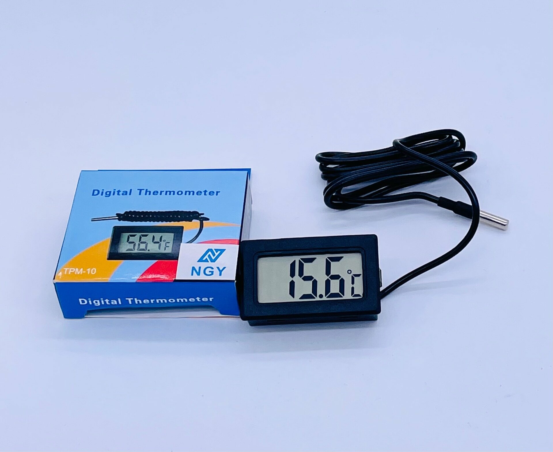 Термометр с выносным датчиком, термометр для инкубатора - фотография № 2