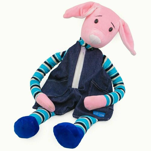 Мягкая игрушка Свинка в джинсовой куртке с карманом на молнии