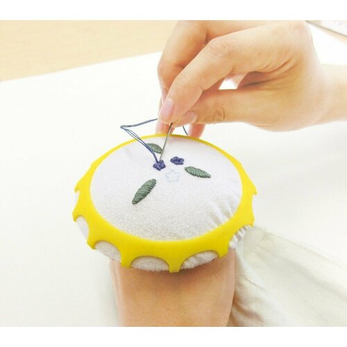 Clover 8830 Пластиковая форма для вышивания, стежковый купол, резинка