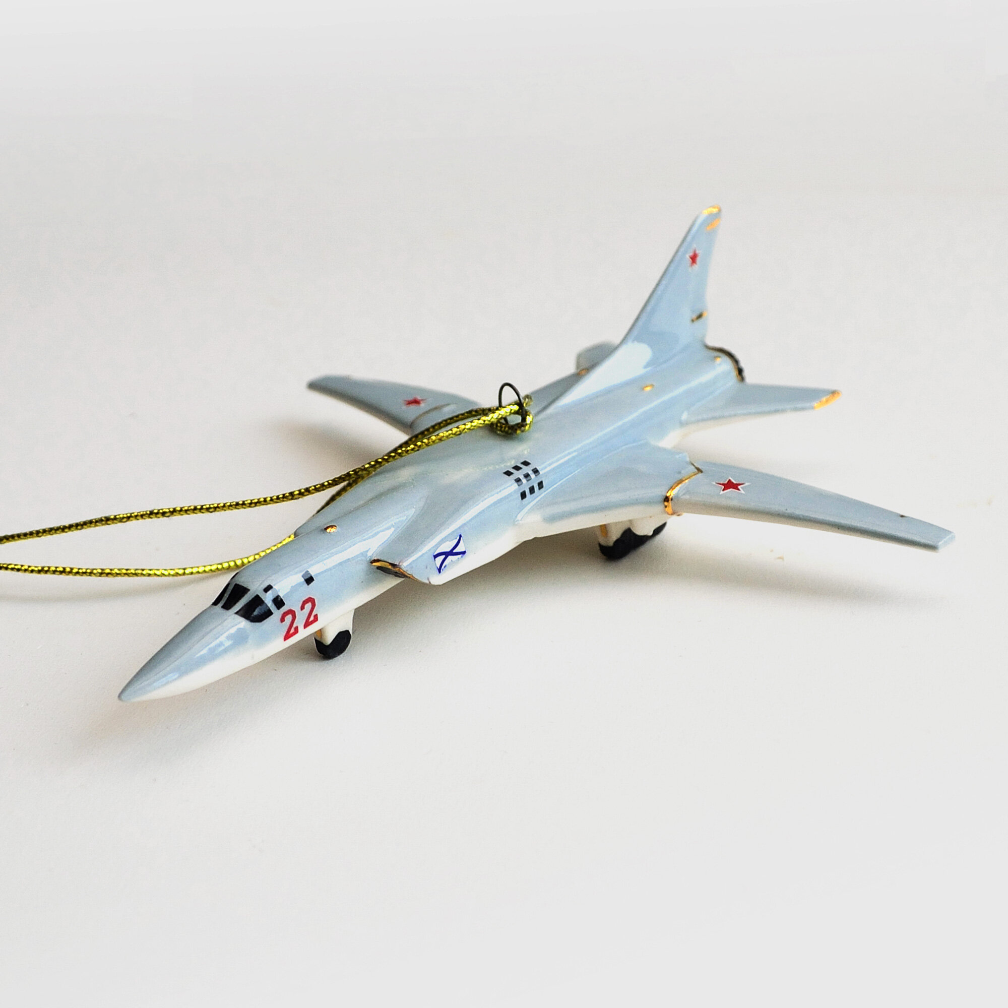 Елочная игрушка из фарфора самолет ТУ-22 М3 серый