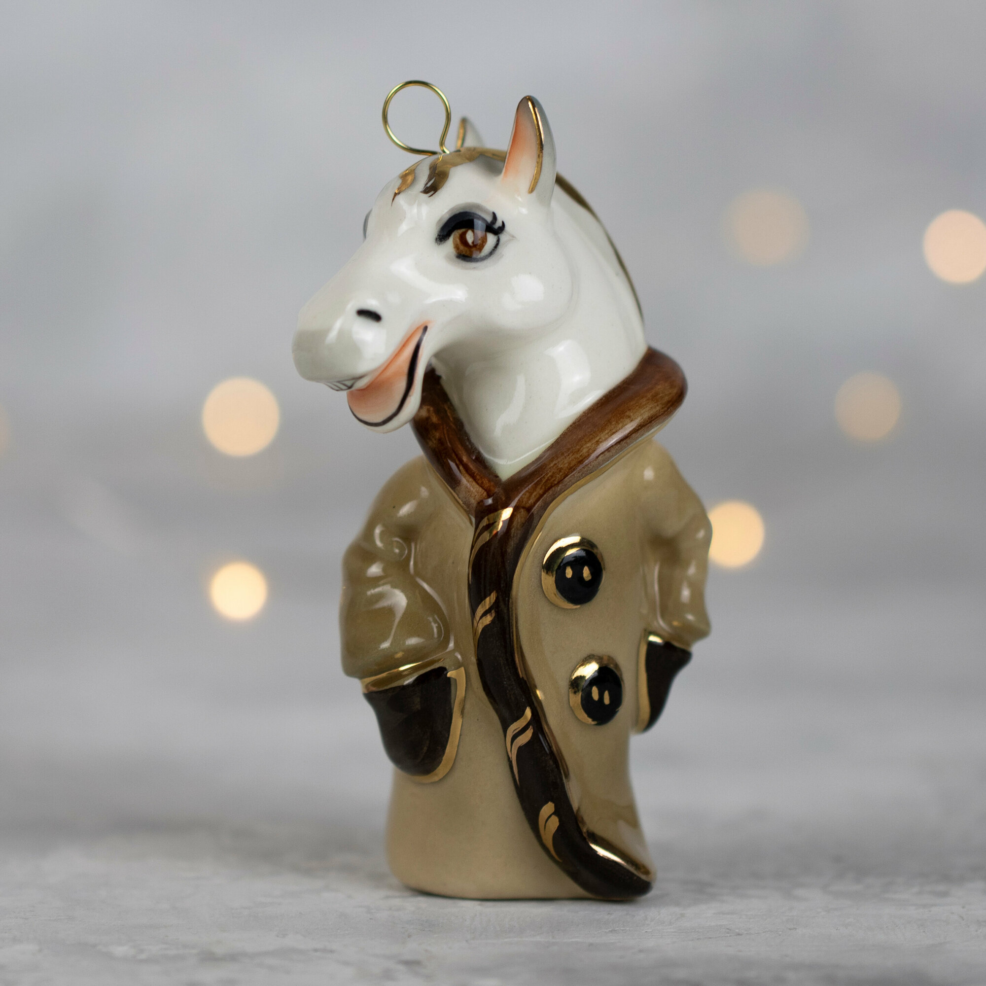 Ёлочная игрушка/сувенир"Конь в пальто"/Фарфор