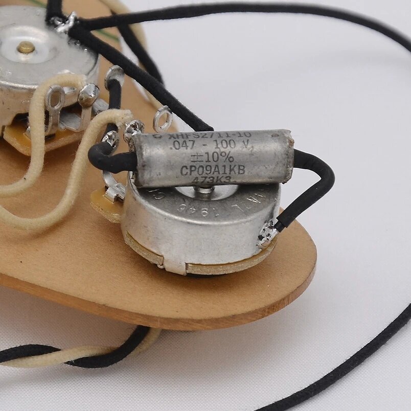 Набор для распайки Stratocaster SSS потенциометры CTS + масляный конденсатор Partsland