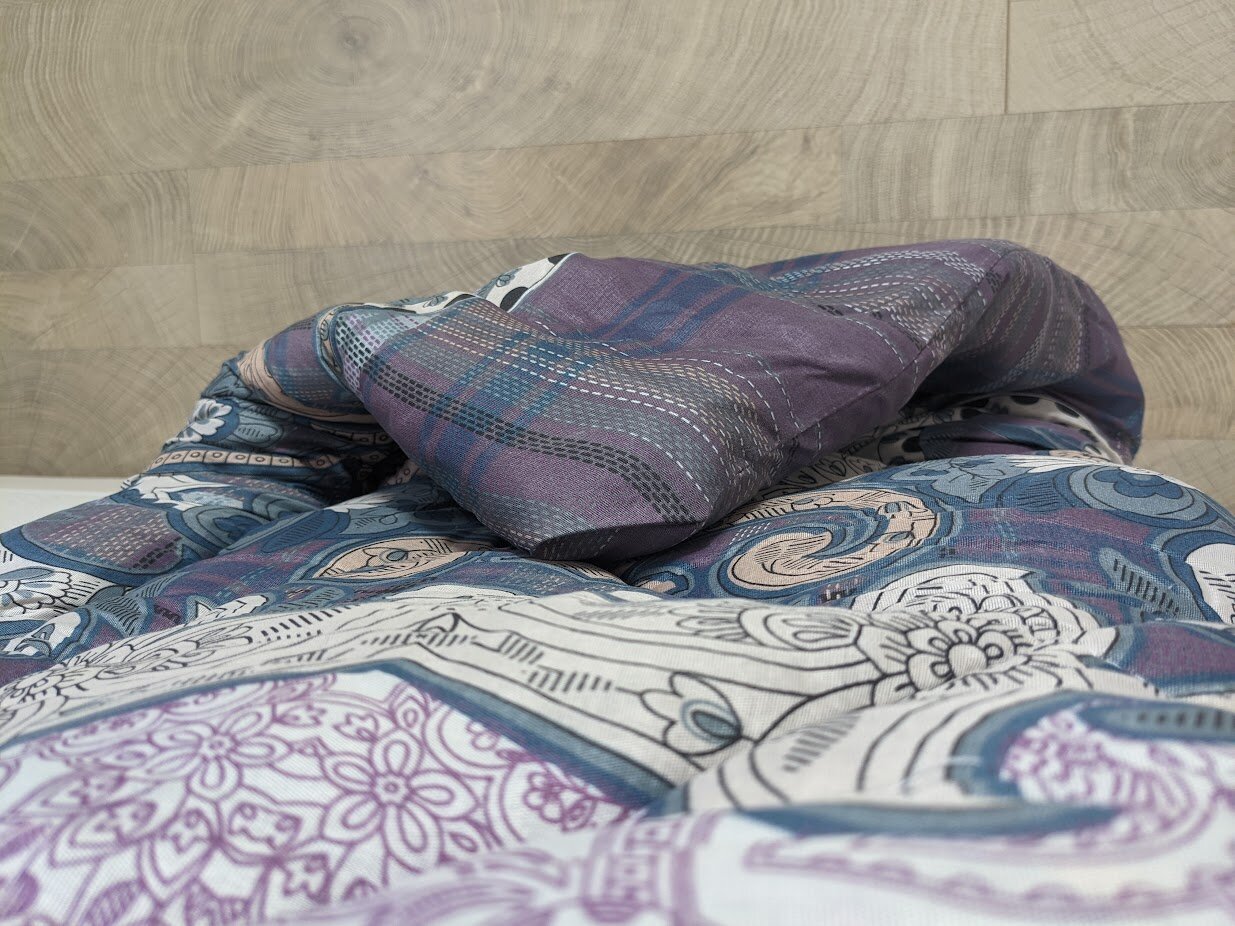 Одеяло ватное всесезонное 140х205, чехол - поликоттон, разноцветное, вариант 3 - фотография № 3