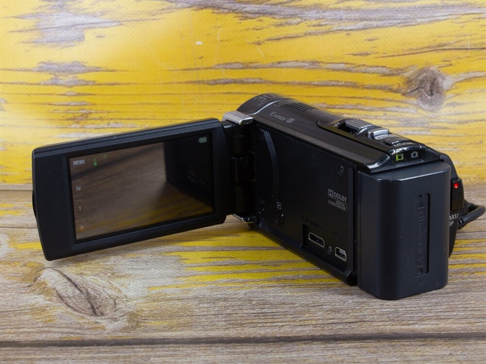 Видеокамера Sony HDR-CX200E — фото 2