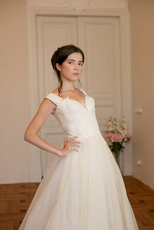 Свадебное платье , размер 42-44-46, белый