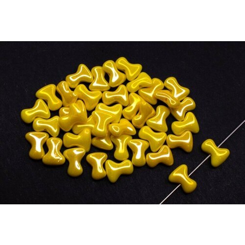 бусины tee beads 2х8мм отверстие 0 5мм цвет 00030 27137 хрусталь закат 730 022 10г около 50шт Бусины Tee beads 2х8мм, отверстие 0,5мм, цвет 83120/21415 желтый непрозрачный радужный, 730-032, 10г (около 50шт)