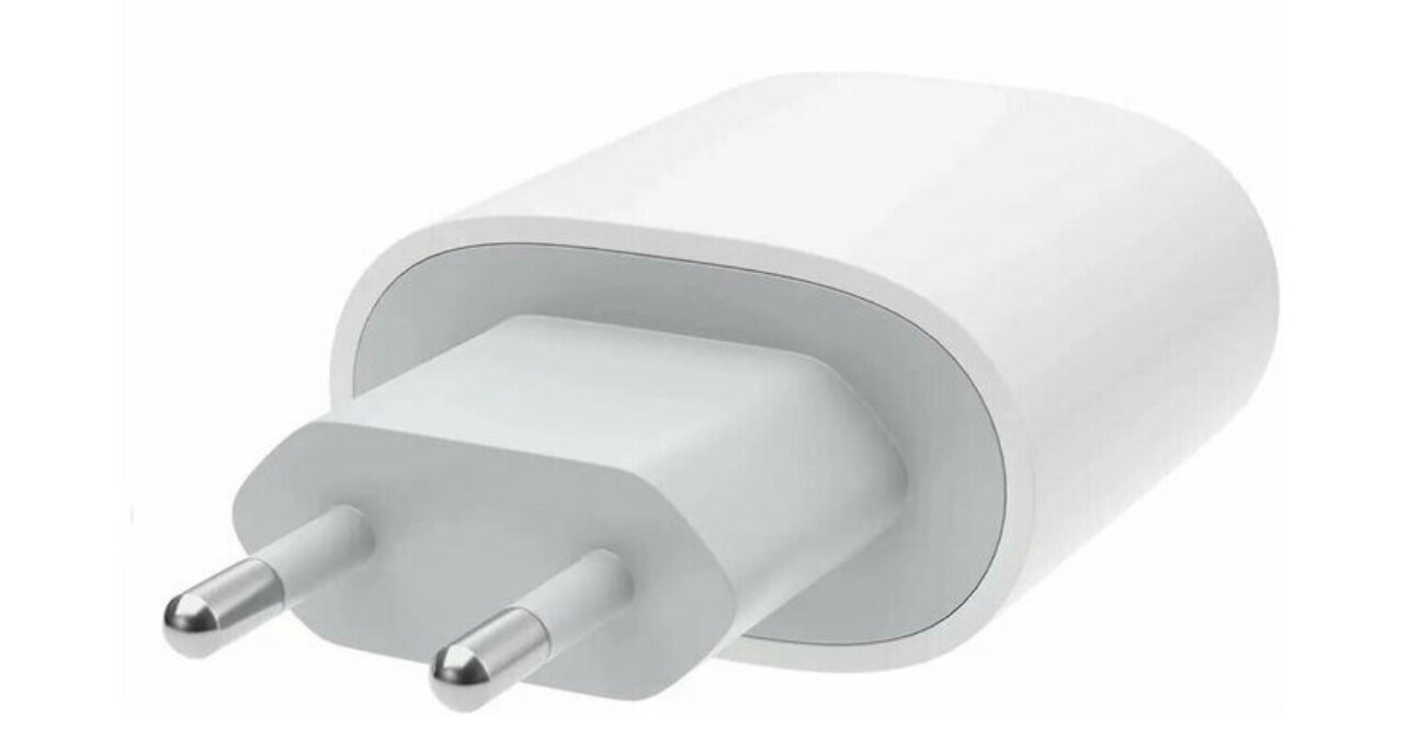 Зарядка (блок) 20W для iPhone iPad airpods/USB-C Power Adapter 20W