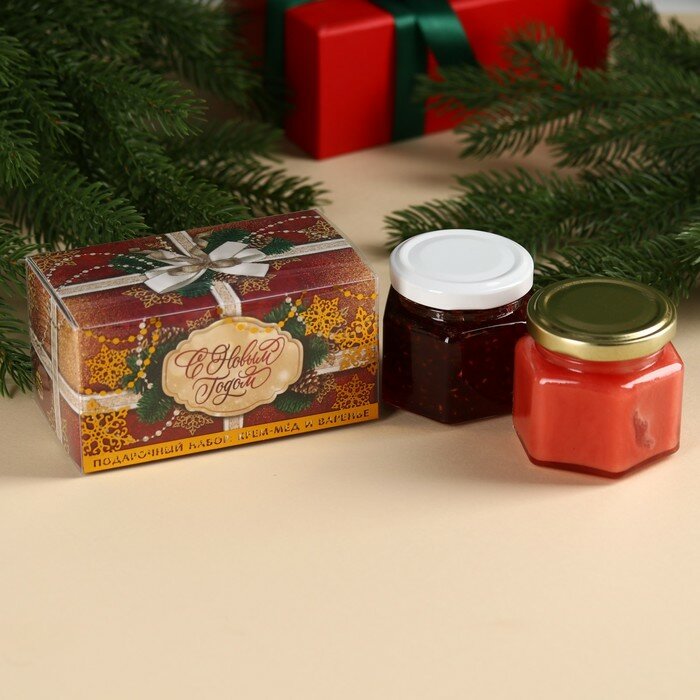 Подарочный набор «С новым годом»: крем-мёд с клубникой 120 г., варенье с малиной 100 мл. - фотография № 1