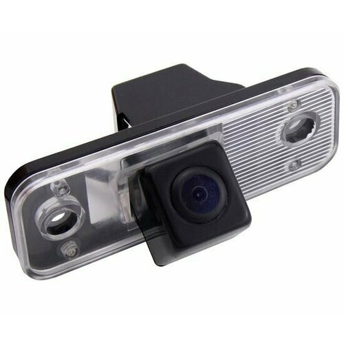 Камера заднего вида с матрицей CCD для Hyundai Santa Fe II 2006-2012 с углом обзора 175 5900₽