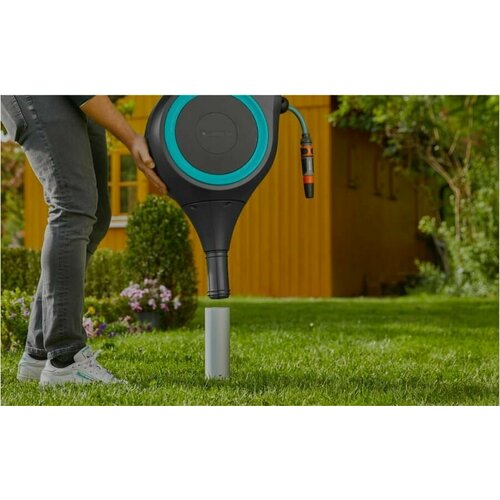 Катушка со шлангом напольная автоматическая Gardena RollUp S 15М голубой, черный