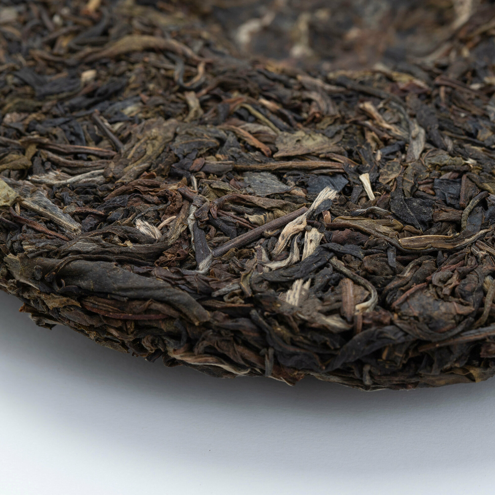 Пуэр Шен Биндао (Китайский прессованный чай) от Подари чай, 315-357 г - фотография № 4