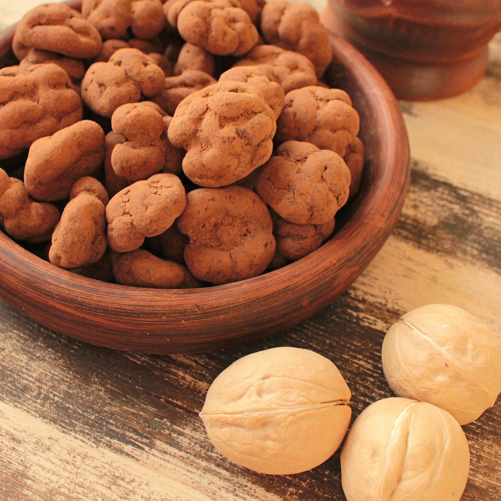 Драже "Грецкий орех в темном шоколаде с какао" / орехи в шоколаде, 300 г - фотография № 3