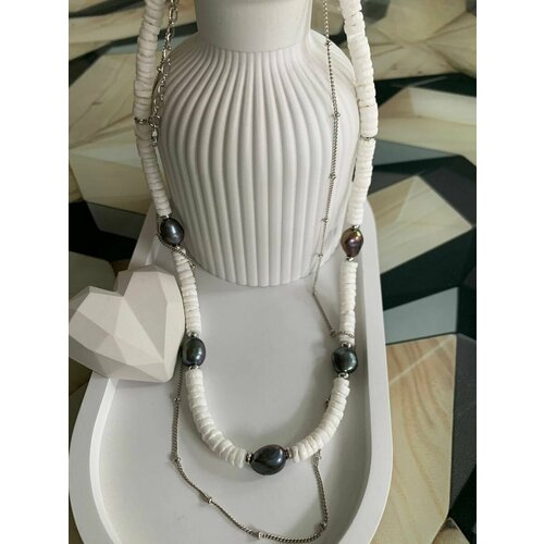 фото Колье, коралловое ожерелье. женская ювелирная бижутерия с натуральным камнем, жемчугом, белым кораллом. нет бренда