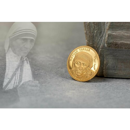 Монета золотая Монголия 1000 тургиков 2022 Мать Тереза мать тереза 50 удивительных историй
