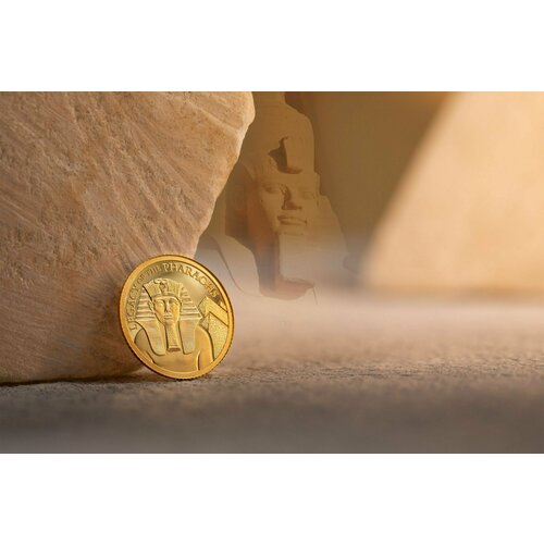 Монета золотая Острова Кука 5 долларов 2022 Наследие Фараонов монета золотая острова кука 5 долларов 2022 титаник