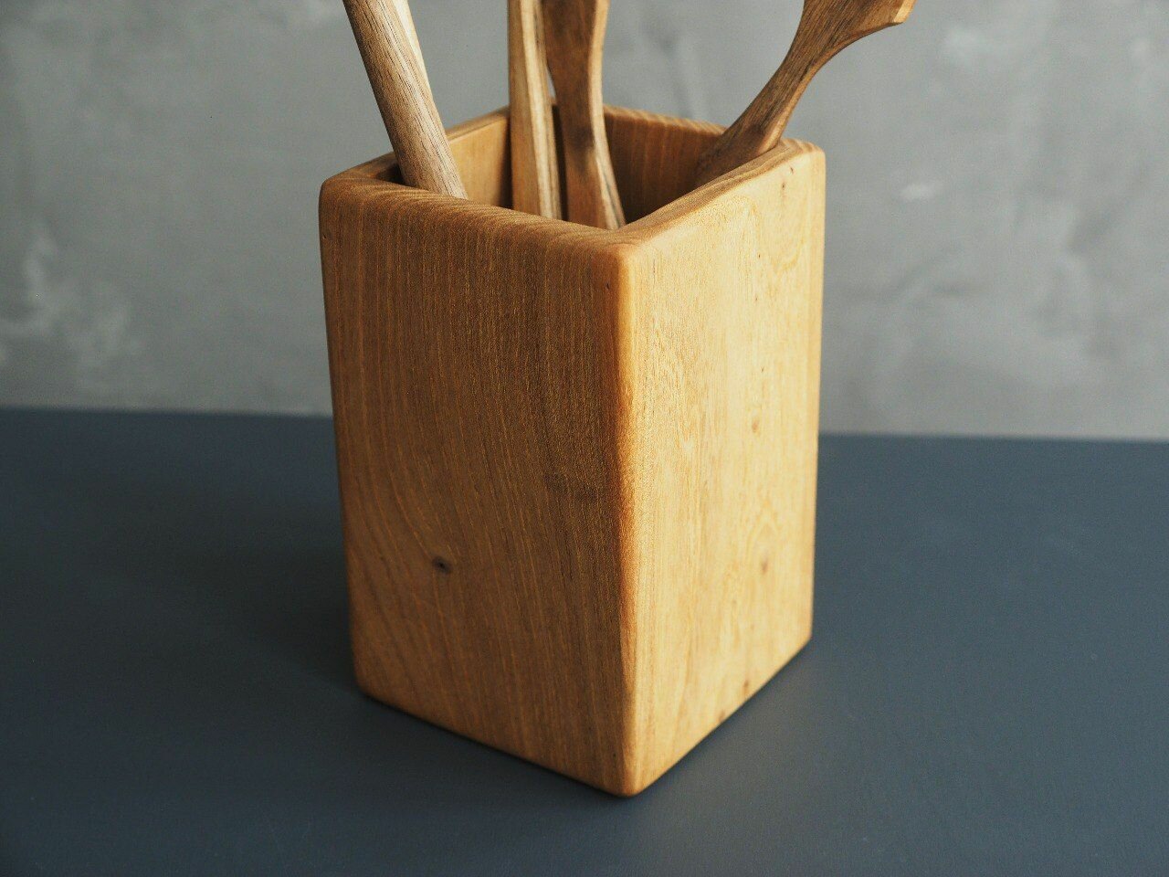 Набор кухонных принадлежностей: лопатка, щипцы, вилка и ложка - фотография № 8