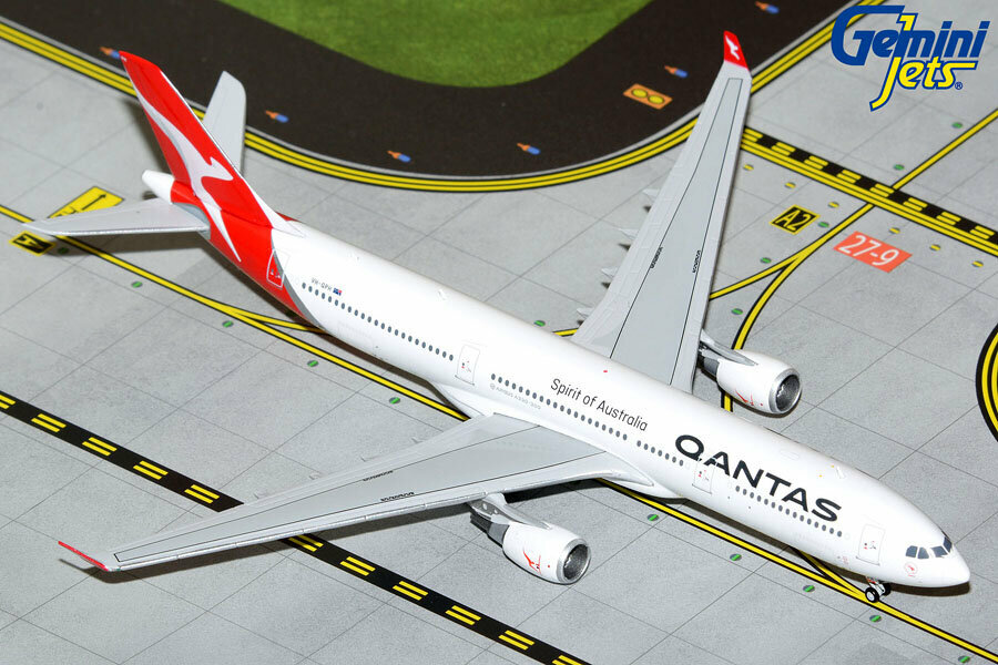 Gemini Jets Модель самолета Airbus A330-300 Qantas