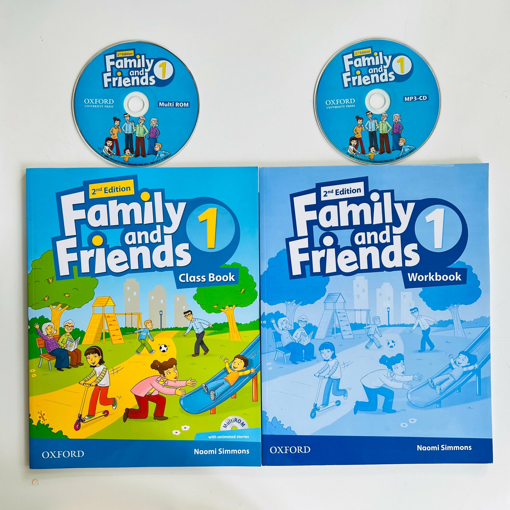 Комплект Family and friends 1: Учебник+ Тетрадь + QR-код + CD