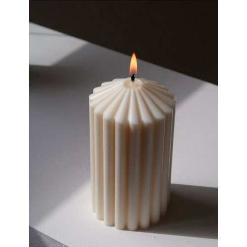 Ароматическая свеча, интерьерная свеча "Крем-Мамао" 40ч горения белый