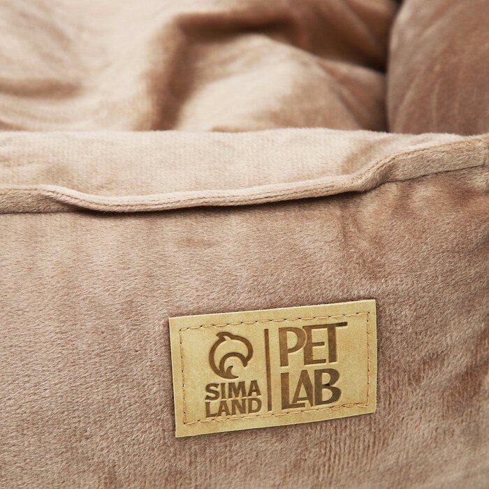 Лежанка для кошек и собак велюровая Pet Lab, 70 х 65 х 15 см, бежевая - фотография № 3