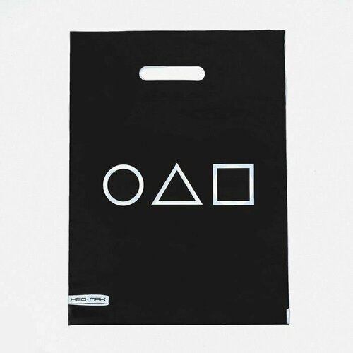 Полиэтиленовый пакет Игра с вырубной усиленной ручкой - 30 х 40 см Цвет черный 115₽