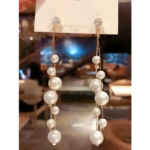Серьги пусеты Fashion jewelry белый 509₽